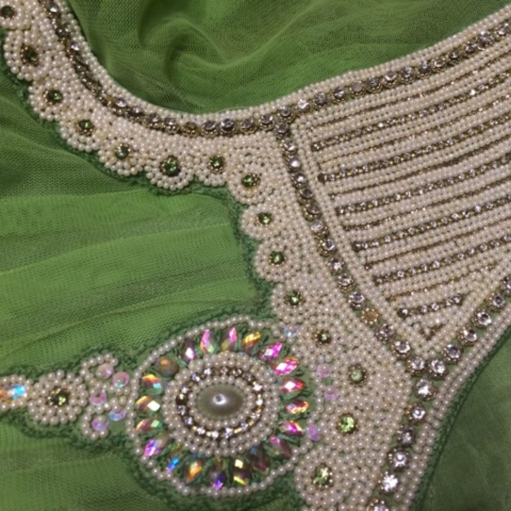 Indian/Bollywood/Pakistani Anarkali Salwar Kameez/Gown/Churidaar - Picture 7 of 8